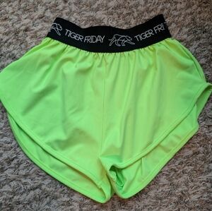 Tiger Friday new York logo short child xl